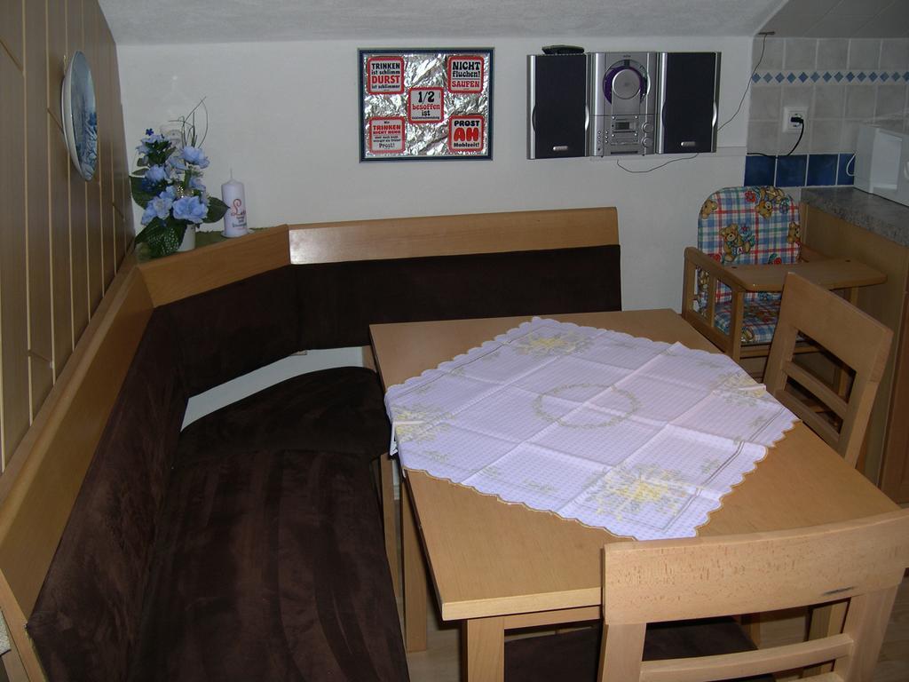 Ferienwohnung Stricker Обертраун Стая снимка